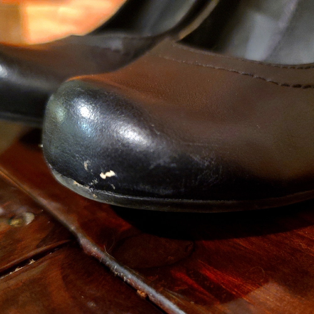 Local Shoe size 7 - Picture 3 of 5